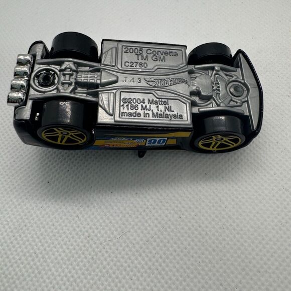 Mattel Black HOT WHEELS 2005 CORVETTE Malaysia 2004 C2760 diecast car - Picture 4 of 4